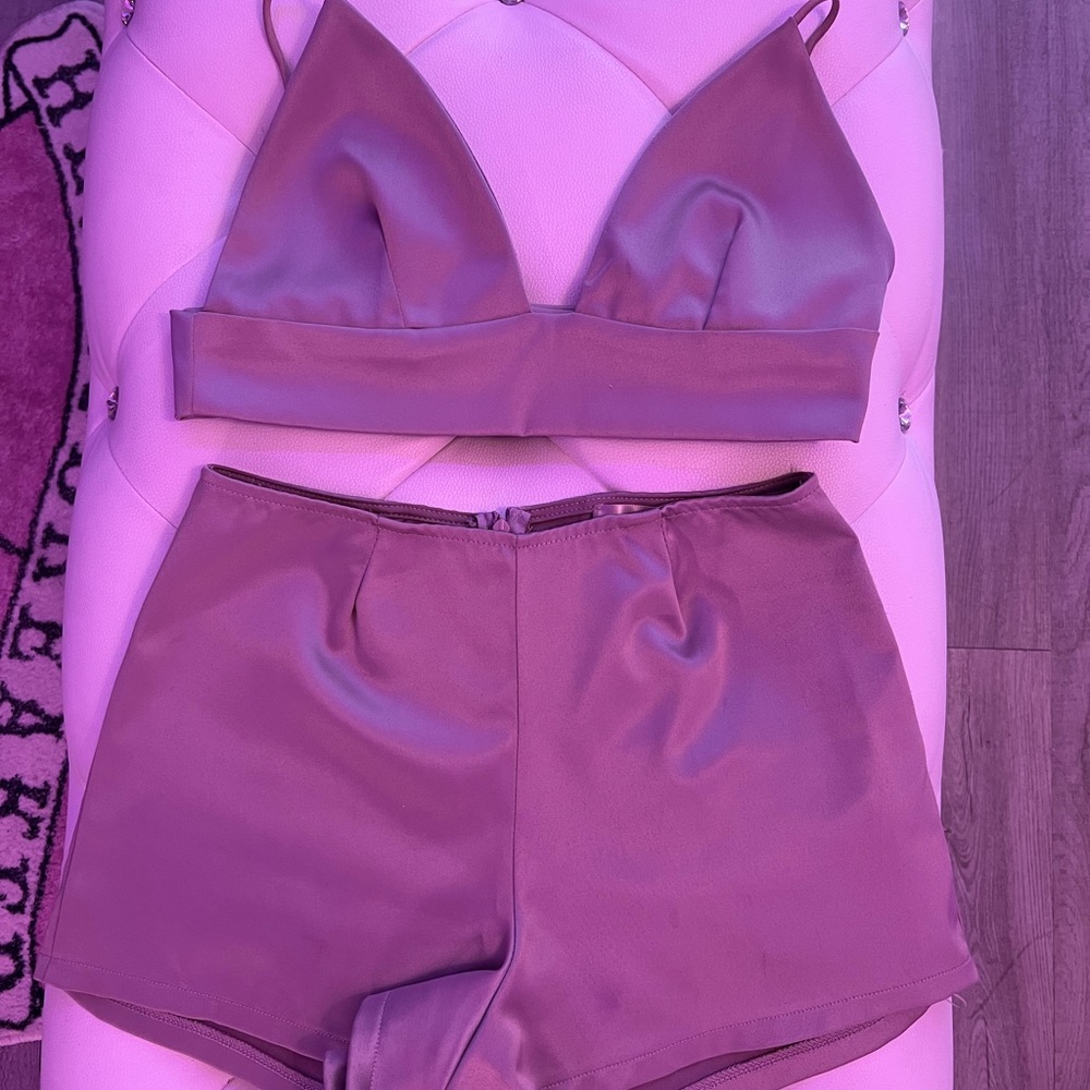 Purple/grey satin-ish set